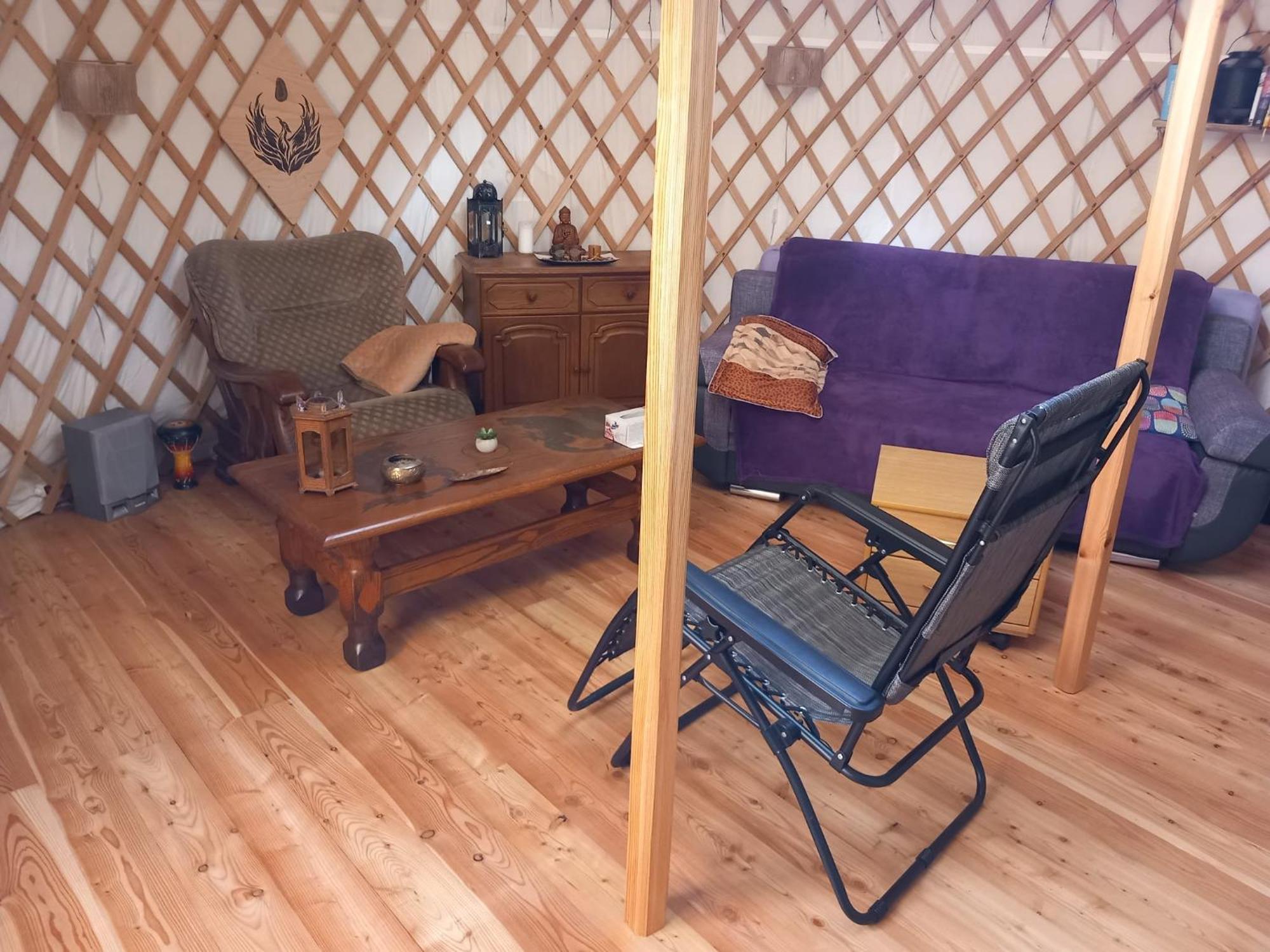 Luxury tent Jurta V Hajich